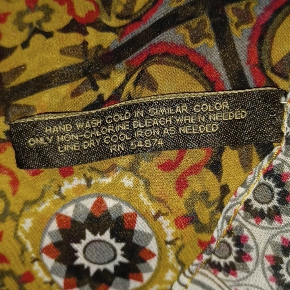 Long Beautiful Brown, Black, White &  Red Scarf/Wrap - Picture 9 of 9